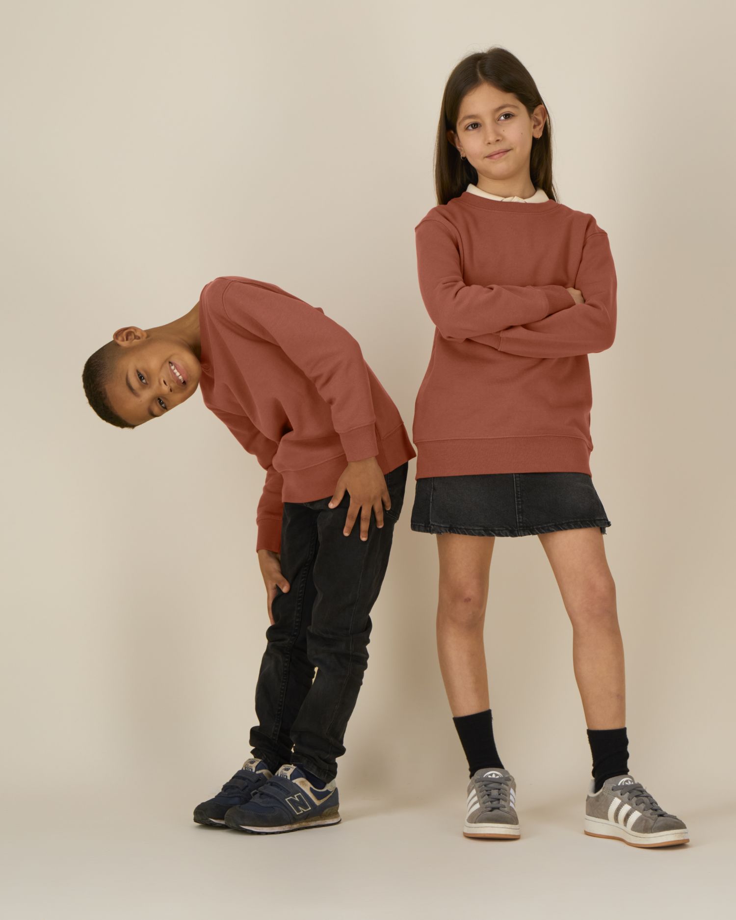 DFM0_STSK181_C730.jpg DFM0_STSK181_C730.jpg